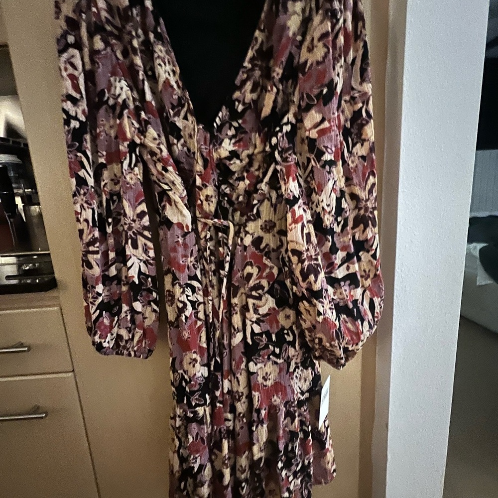 Donna Morgan Multicolor Floral Long Sleeve Dress NWT